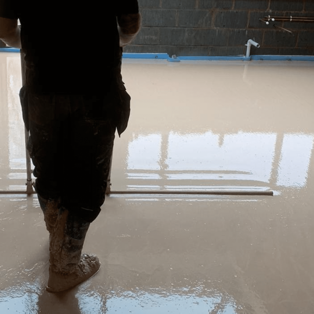 An underfloor heating system installed with liquid floor screeds by UK floor screeding company GM Floor Screeds